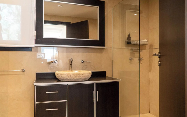 Rotui Luxury Village