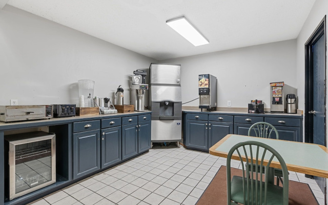 Willow Inn Suites Moorhead Fargo