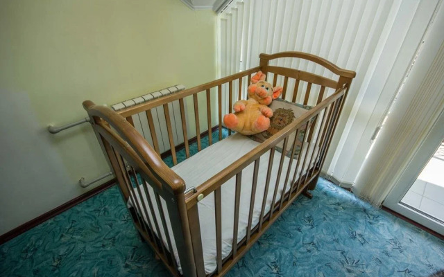Tikhiy Guest House