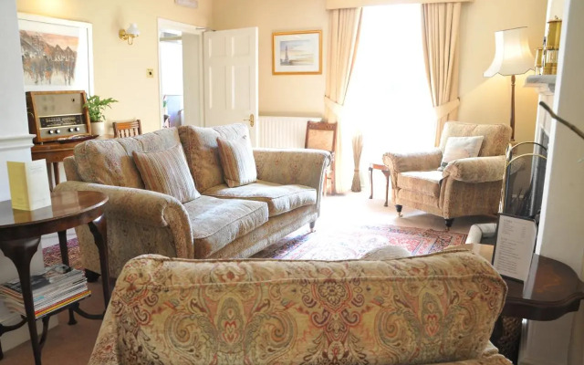 Tyddyn Llan Restaurant with Rooms