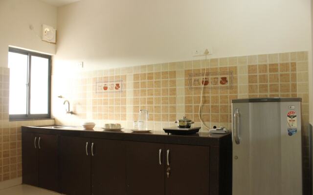 OYO 9175 Home Cozy 1 BHK Near Candolim Beach