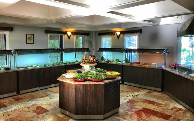 Otel Atrium