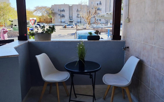 Apartment with terrace and parking