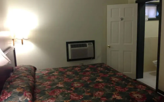Budget Inn