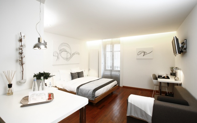 La Cour Des Augustins Boutique Gallery Design Hotel