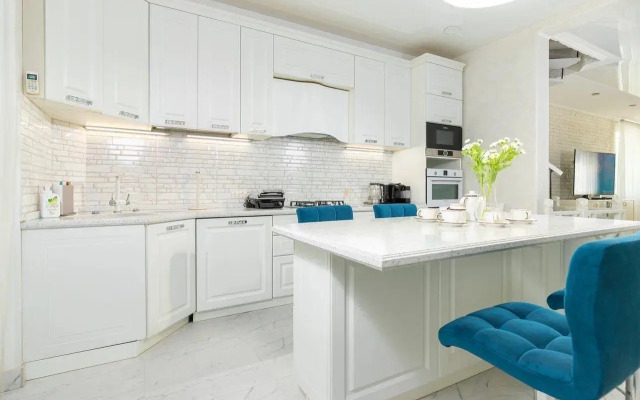 House on Blue Dali street, c143