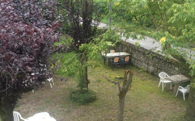 Les Vallees 64 Maison dHôtes