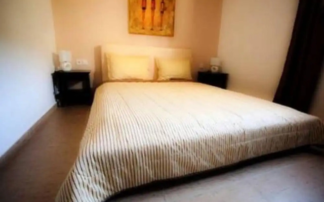 Aroma Studios and Apartments