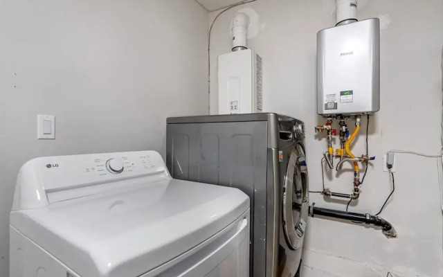 3Br Unit Near Downtown Dalycity