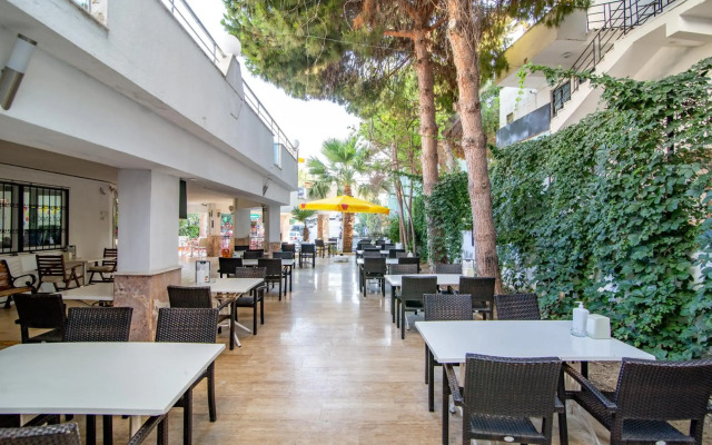 Ponz Boutique Hotel