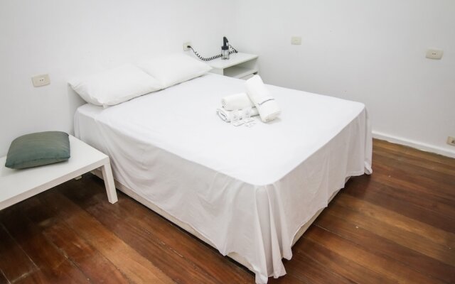 Rio Spot Apartment Q006