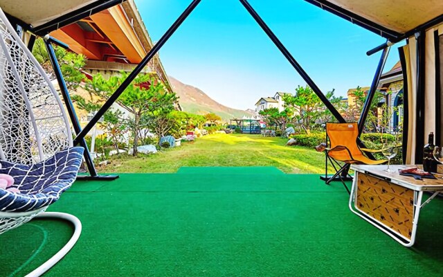 Chuncheon(Namiseom) Remember Pension (Spa, BBQ, Pick up)
