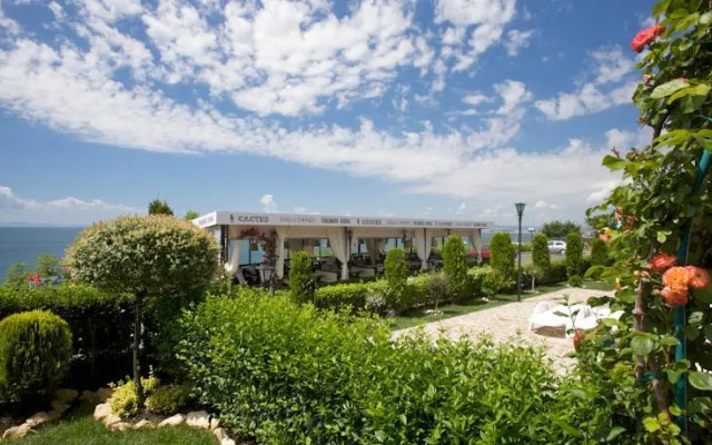 Mars Apartments in Tryavna Beach Complex