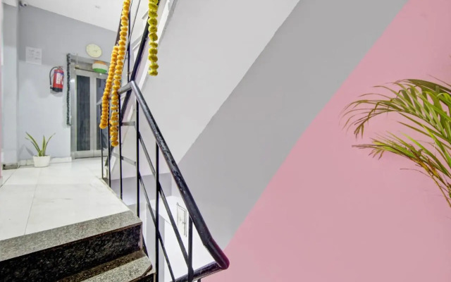 OYO Flagship 70370 Silver Inn