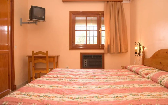 OYO Hostal El Paisano