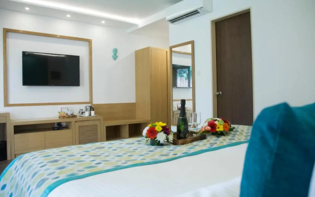 Acron Seaway Resort