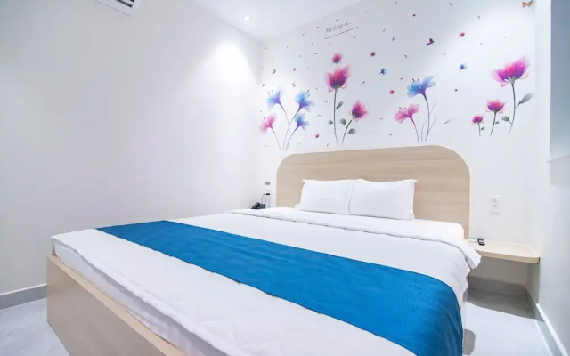 Bin Bin Hotel 14 - Near Vstar School D7