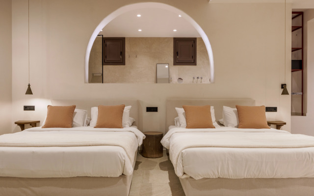 Pelican Bay Hotel
