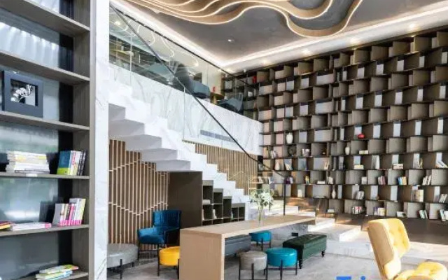 Youcheng Hotel (Liuzhou High-Speed Railway Station Ma'anshan Park)