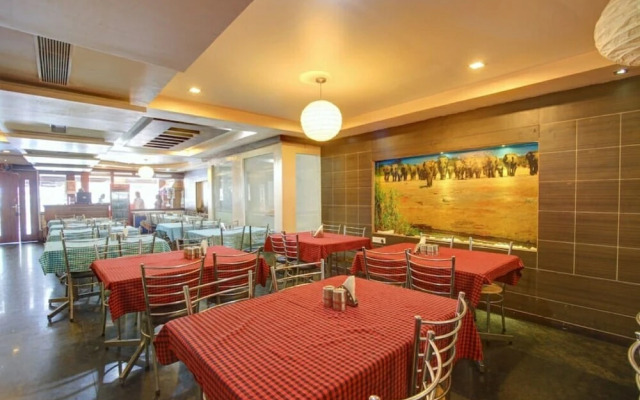 Hotel Nadaradjane Residency