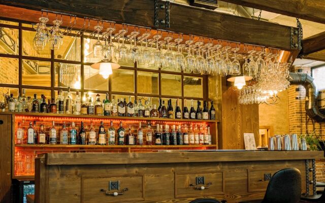 ул. Бахтриони, 2