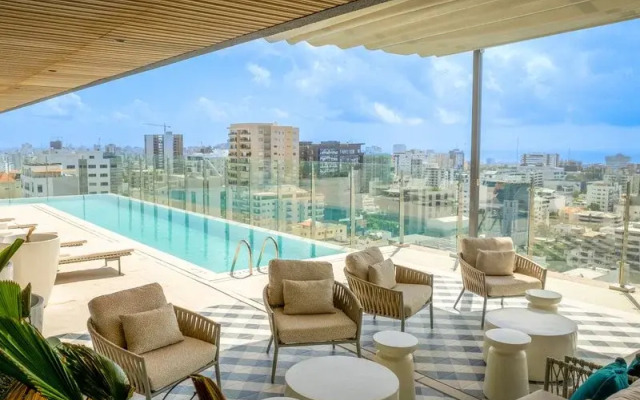 Courtyard Santo Domingo Piantini