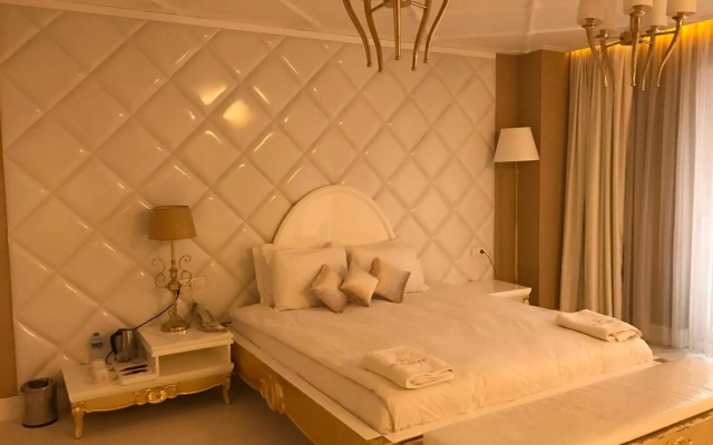 Golden Pars Hotel