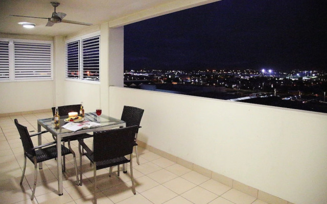 Best Western Plus Cairns Central Apartments