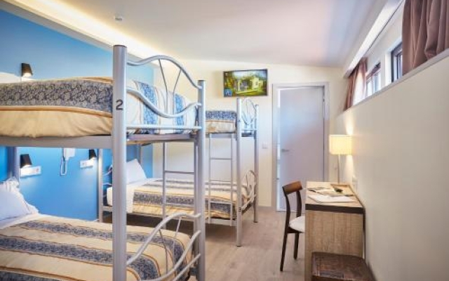 Suites & Hostel Cidade Aveiro