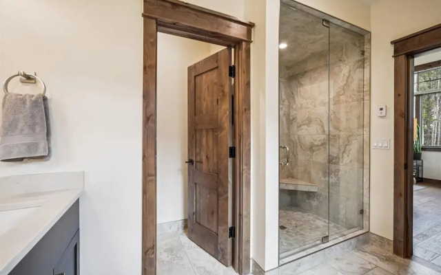 Breck Mountain Getaway 4 Bedroom Home