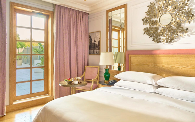 Palmyard Hotel