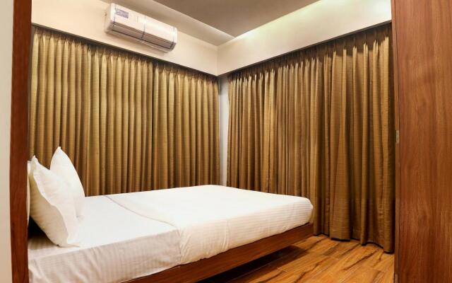 Skysuites By Monarch, Sanpada, Vashi - Navi Mumbai