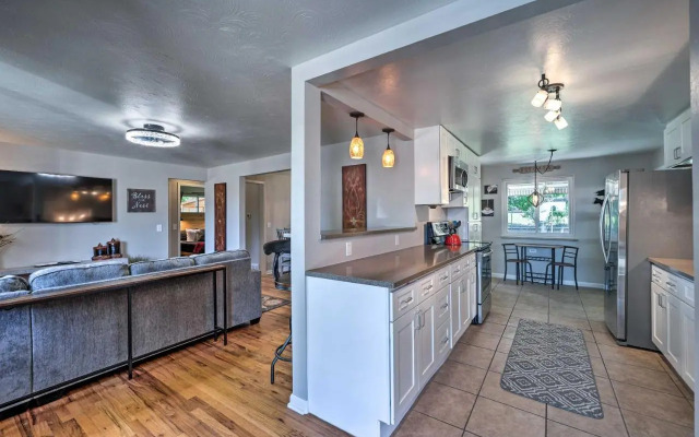 Fenced Yard + Patio: Pet-friendly Denver Home Base