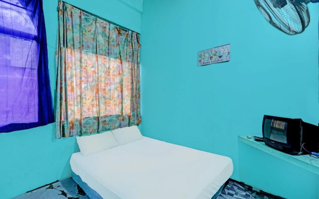 SPOT ON 92167 Jodoh Stay SyariahNearPelabuhan Feri Harbor Bay
