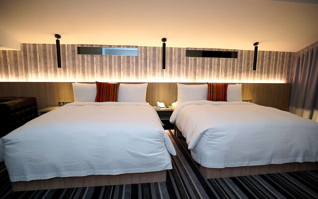 Via Hotel Zhongxiao