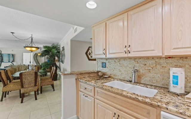 Perdido Towers East 703