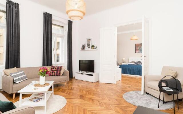 Spittelau Chillout Lounge by welcome2vienna
