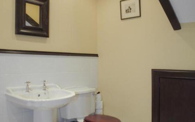 The Studio Apartment - The Edinburgh Address