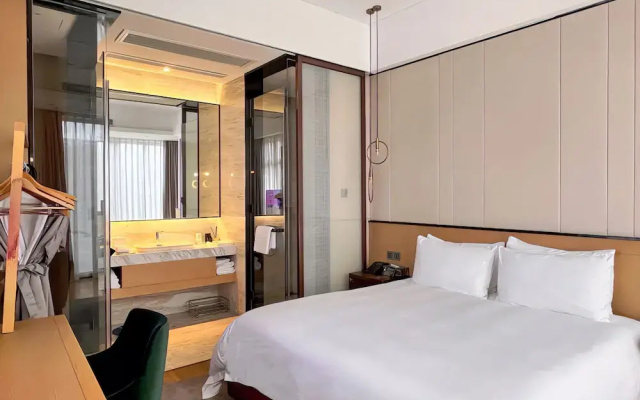 Lujiang Mega Hotel