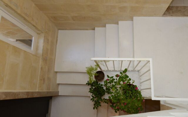 Paulos Valletta