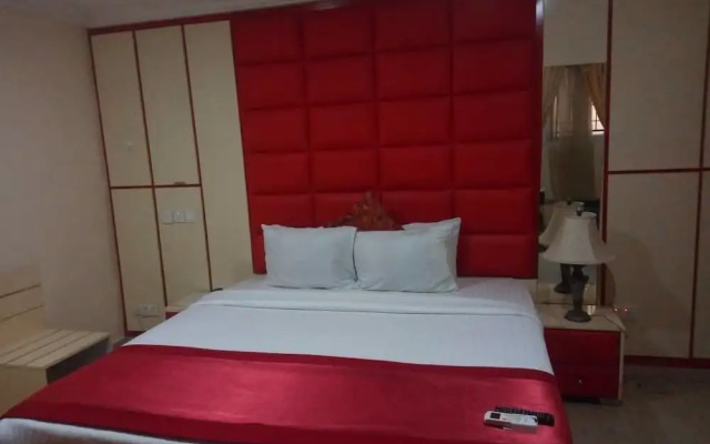 BoardWalk Hotel Wuse 2