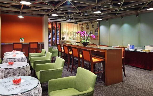 Garden Inn Yanjiang East Road Branch