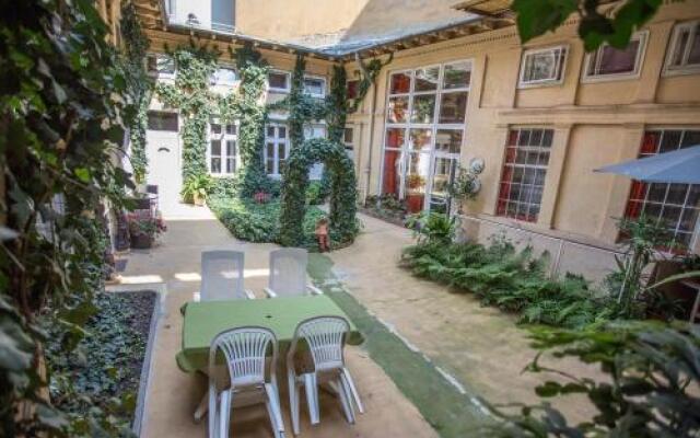 Oasis Guest House Budapest