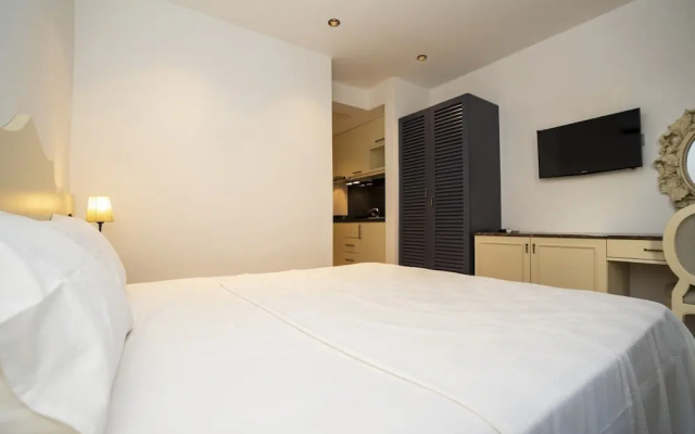 Channel Suites