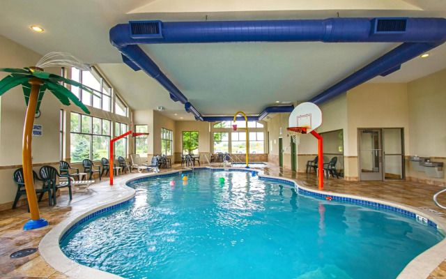 Sleep Inn & Suites Madison - Monona