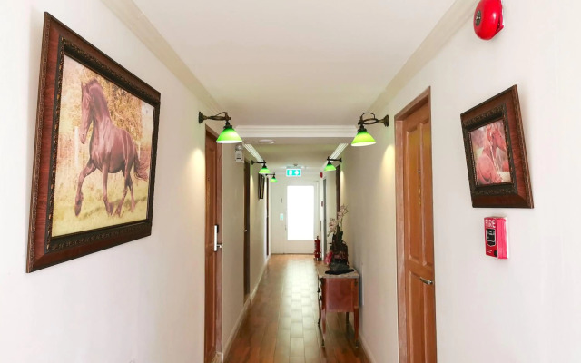 Lertnimit Boutique Hotel