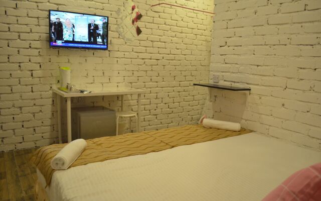 M Motel Meru