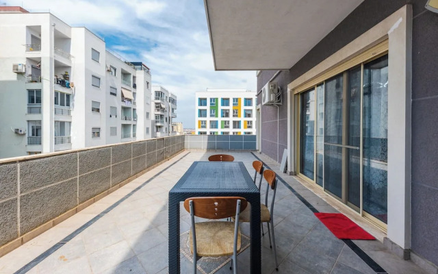 The City Grand Veranda