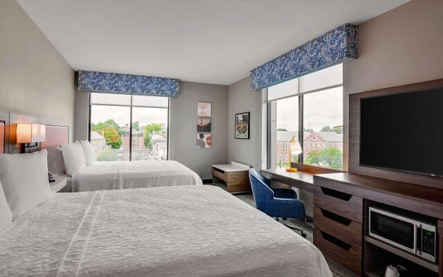 Hampton Inn Salem Boston
