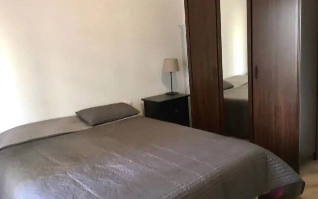 Akira Camp Nou Class Apartment